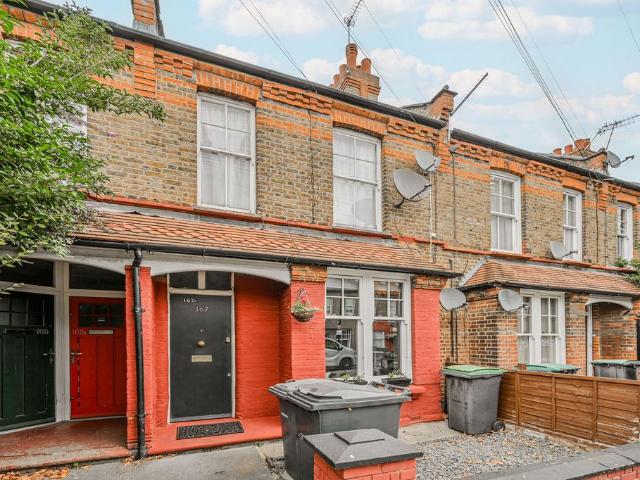 1 bedroom flat for sale