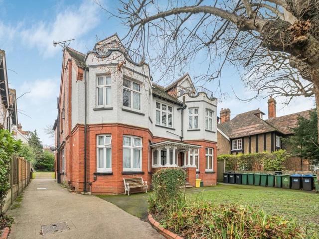 1 bedroom flat for sale