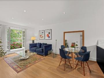 1 bedroom flat for sale