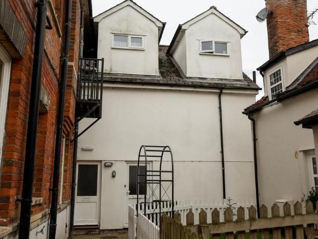 1 bedroom flat for sale
