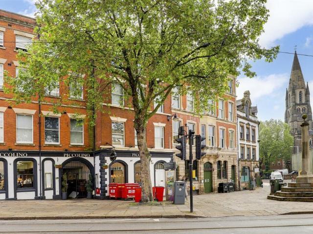 1 bedroom flat for sale