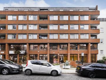 1 bedroom flat for sale