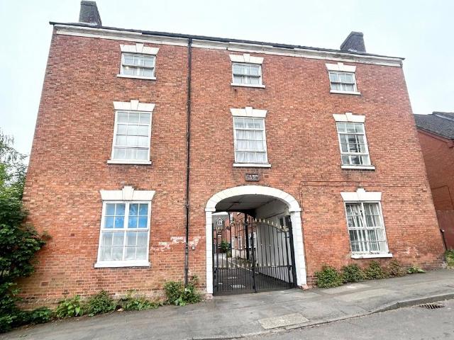 1 bedroom flat for sale