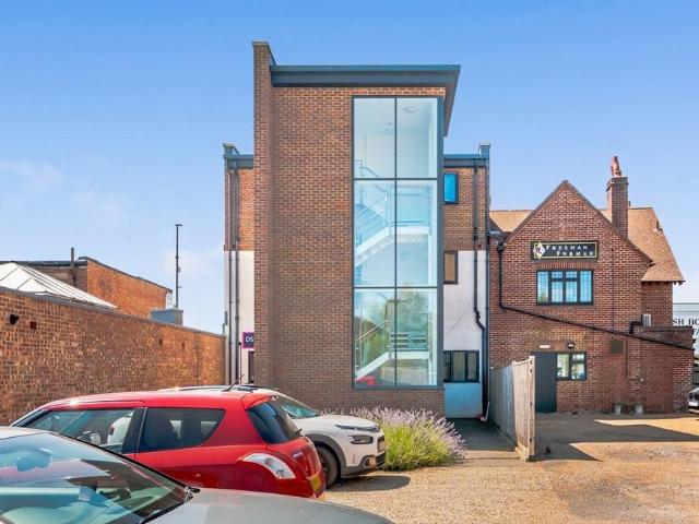 1 bedroom flat for sale