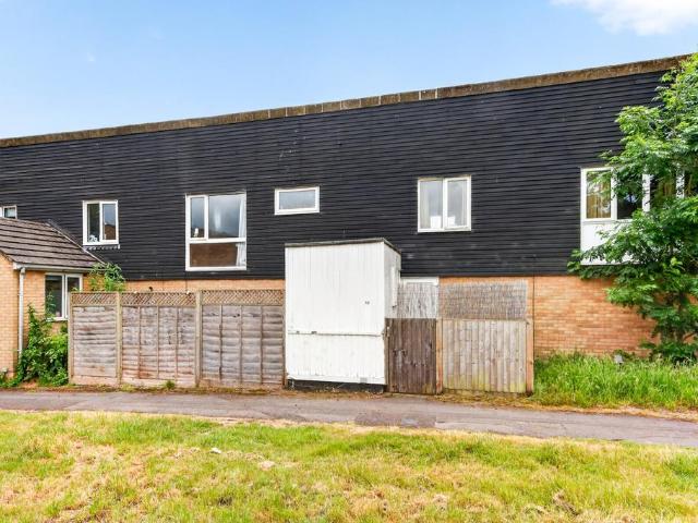 1 bedroom maisonette for sale