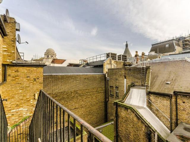 1 bedroom flat for sale