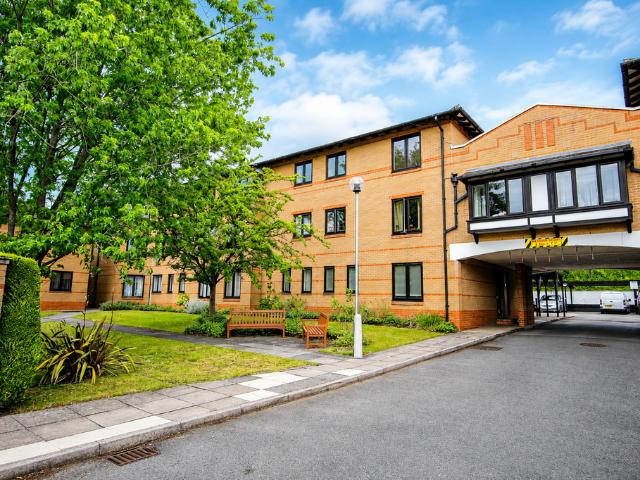 1 bedroom flat for sale