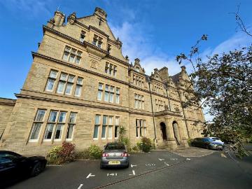 1 bedroom flat for sale