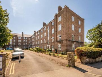1 bedroom flat for sale