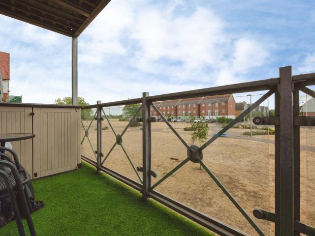 1 bedroom flat for sale