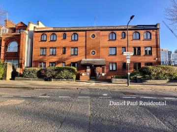 1 bedroom flat for sale