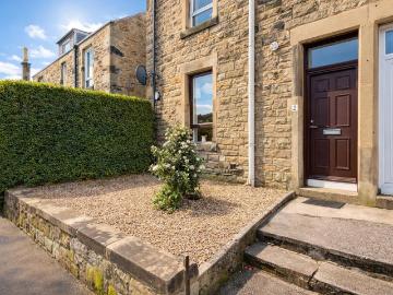 Kirkcaldy, Fife county, Shetland - Garden