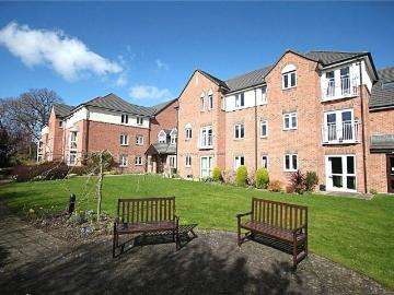 1 bedroom flat for sale