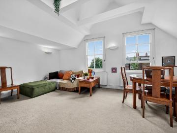 1 bedroom flat for sale