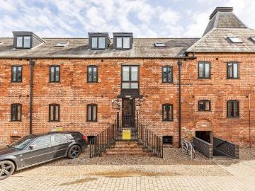Breckland, East of England - Equipped kitchen