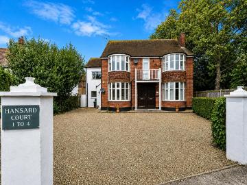 1 bedroom flat for sale