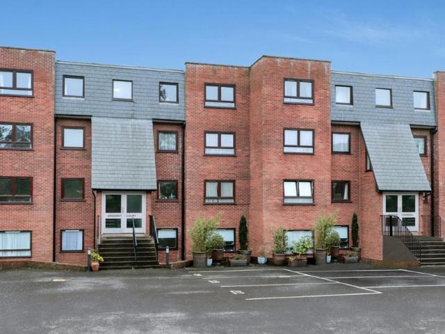 1 bedroom flat for sale