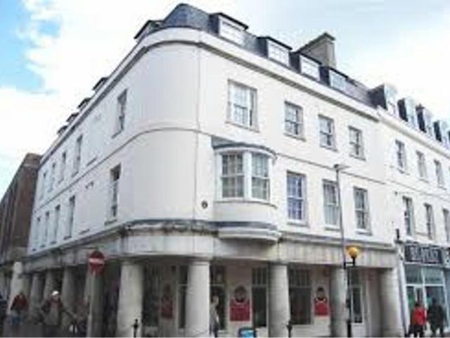 1 bedroom flat for sale