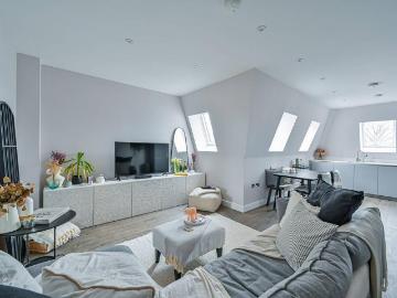 1 bedroom flat for sale