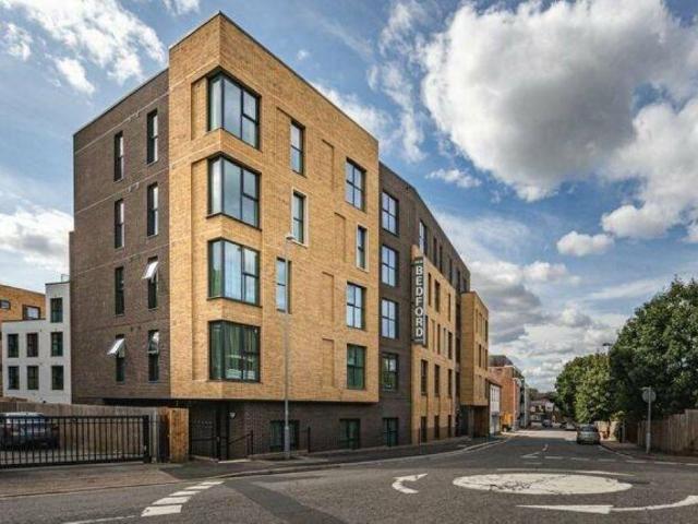 1 bedroom flat for sale