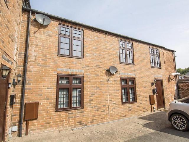 1 bedroom flat for sale