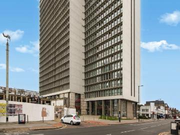 1 bedroom flat for sale