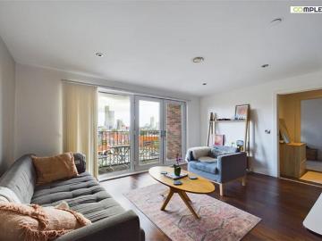 1 bedroom flat for sale