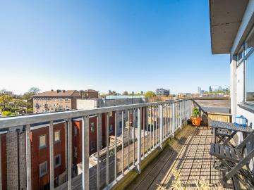 1 bedroom flat for sale