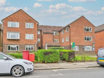 1 bedroom flat for sale