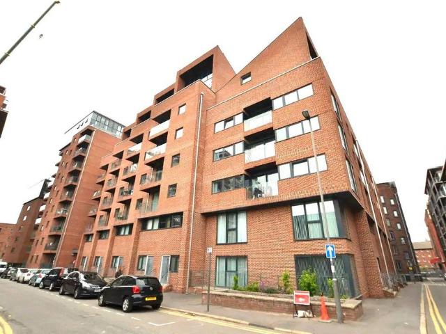 1 bedroom flat for sale
