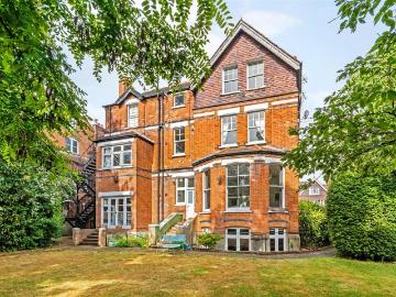 1 bedroom flat for sale