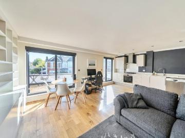 1 bedroom flat for sale