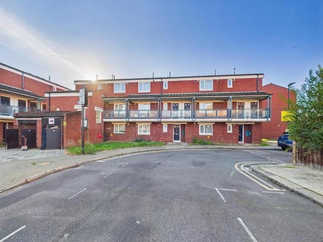 1 bedroom flat for sale