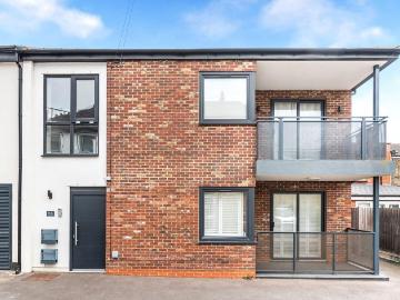 1 bedroom flat for sale