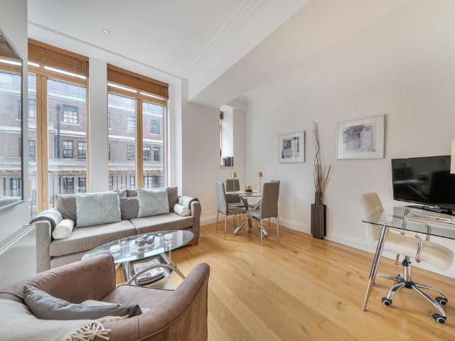 1 bedroom flat for sale