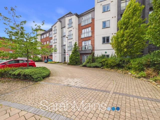 1 bedroom flat for sale