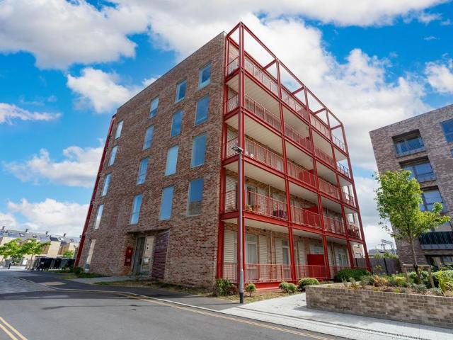 1 bedroom flat for sale