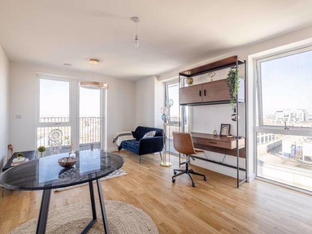 1 bedroom flat for sale