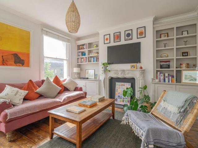 1 bedroom flat for sale