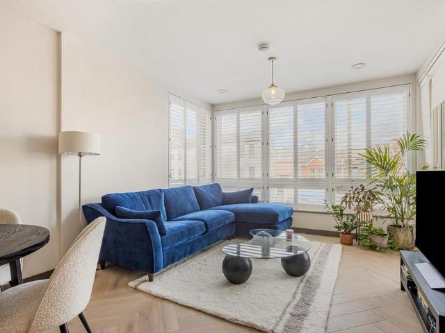 1 bedroom flat for sale