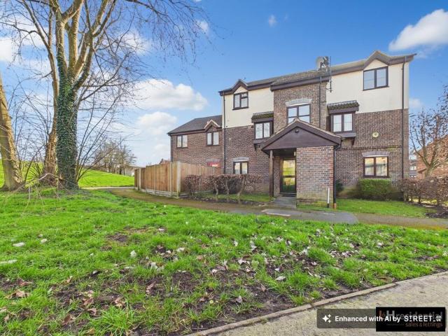 1 bedroom flat for sale