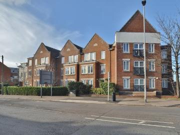 1 bedroom flat for sale