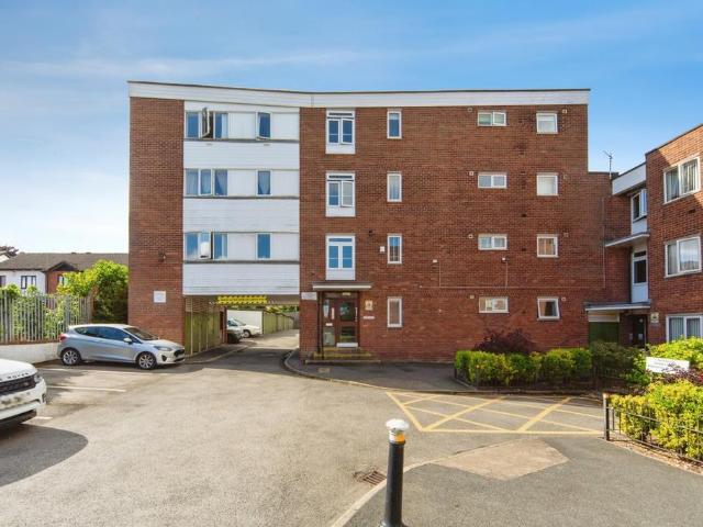 1 bedroom flat for sale
