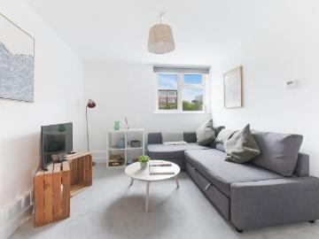 1 bedroom flat for sale