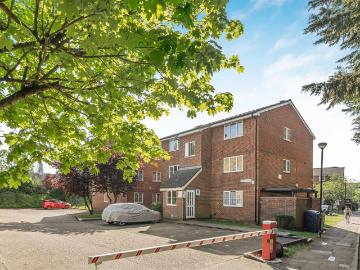 1 bedroom flat for sale