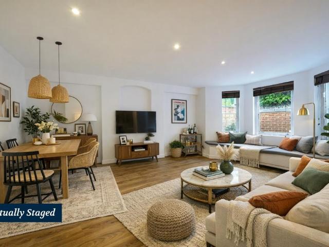 1 bedroom flat for sale