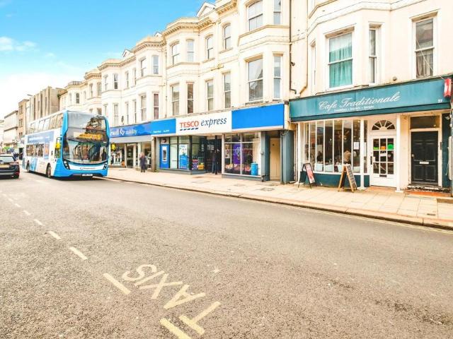 1 bedroom flat for sale