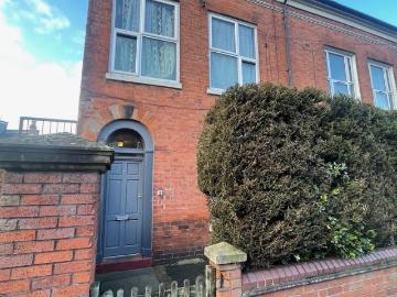1 bedroom flat for sale