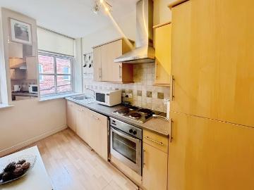 1 bedroom flat for sale