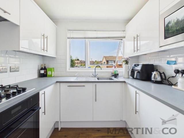 1 bedroom flat for sale